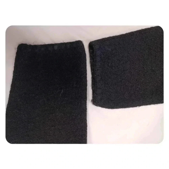 Squaw Valley Vintage Black 100% Wool Cardigan  Size Large Petite - Picture 6 of 9